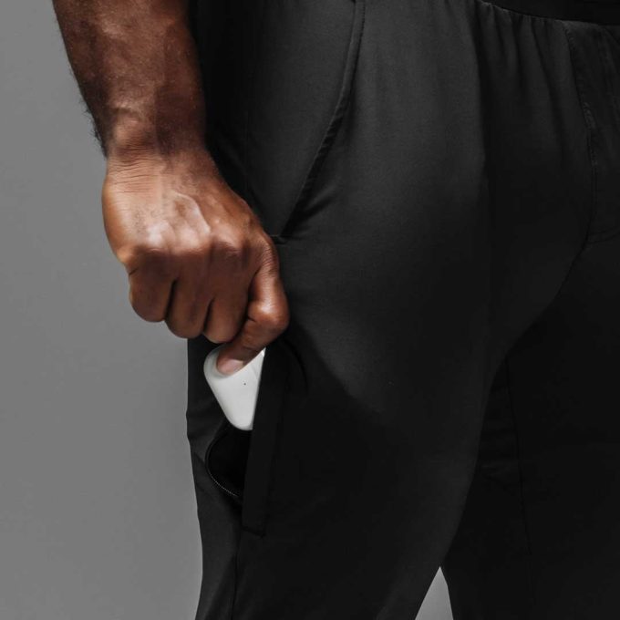 Core Performance Tapered Pant