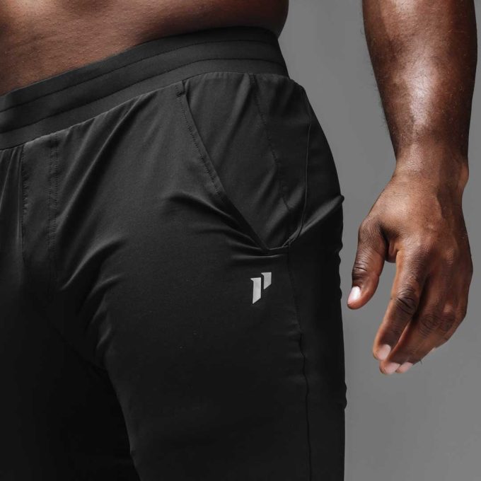 Core Performance Tapered Pant